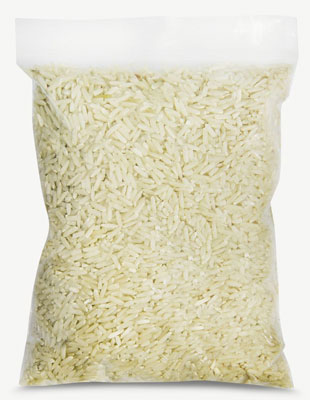 Перфорированный пакет для варки круп, внутри сваренный рис. Перфорированный пакет для варки круп, внутри сваренный рис.